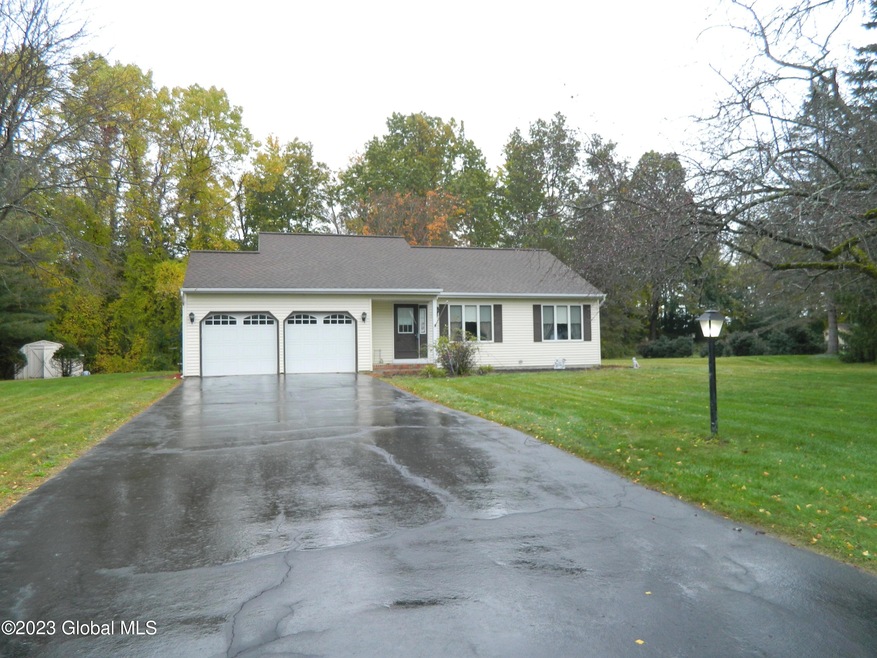 1605 Tina Ln, Castleton On Hudson, NY 12033 - photo 1