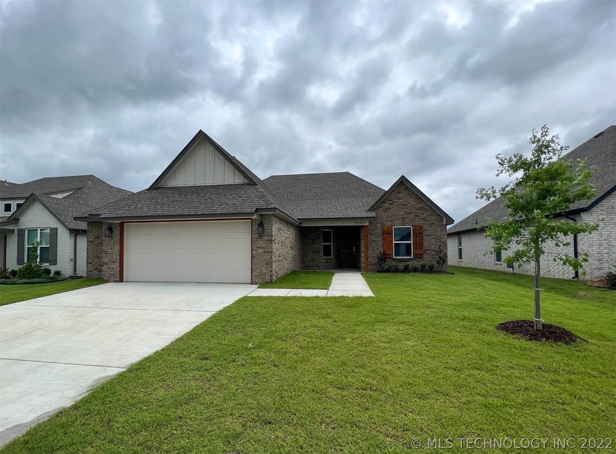 22711 E 102nd Place S, Broken Arrow, OK 74014 - photo 1