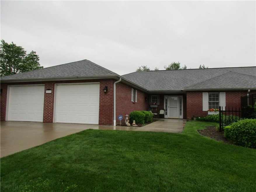 6075 S Stratton Ct, Columbus, IN 47203 - photo 1