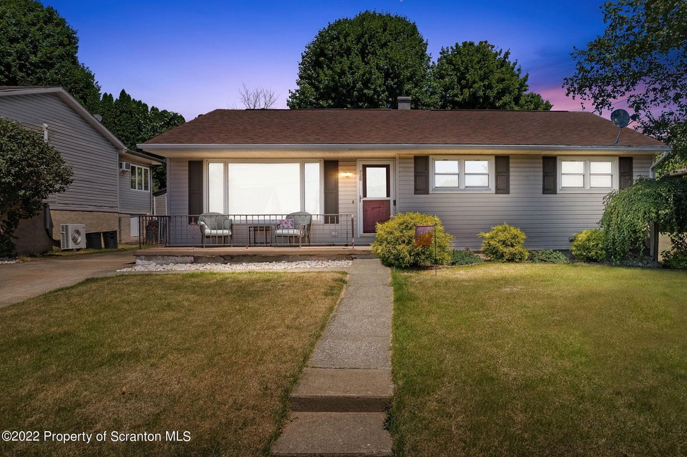 720 Sunset Dr, Olyphant, PA 18447 - photo 1