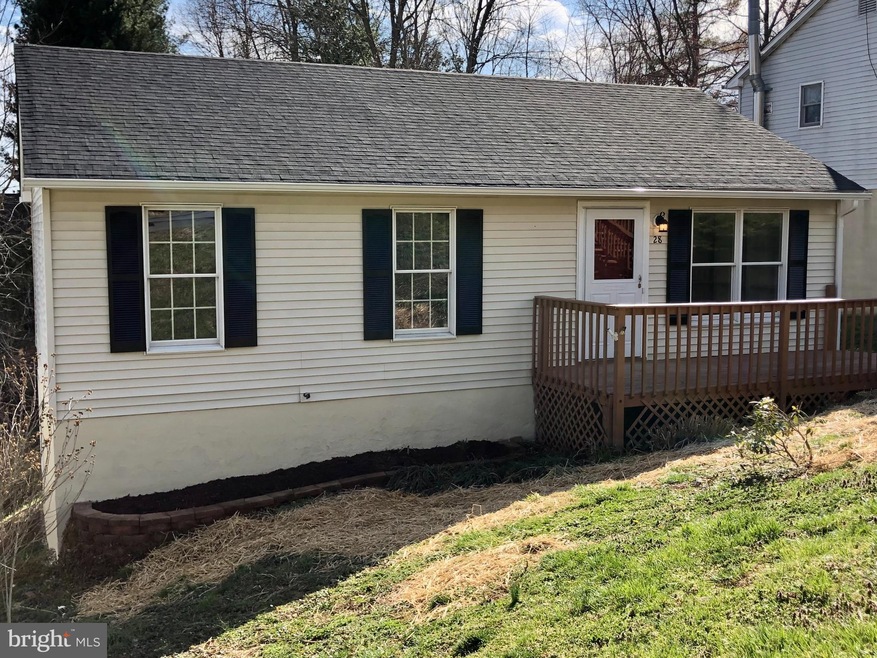 28 E E St, Brunswick, MD 21716 - photo 1