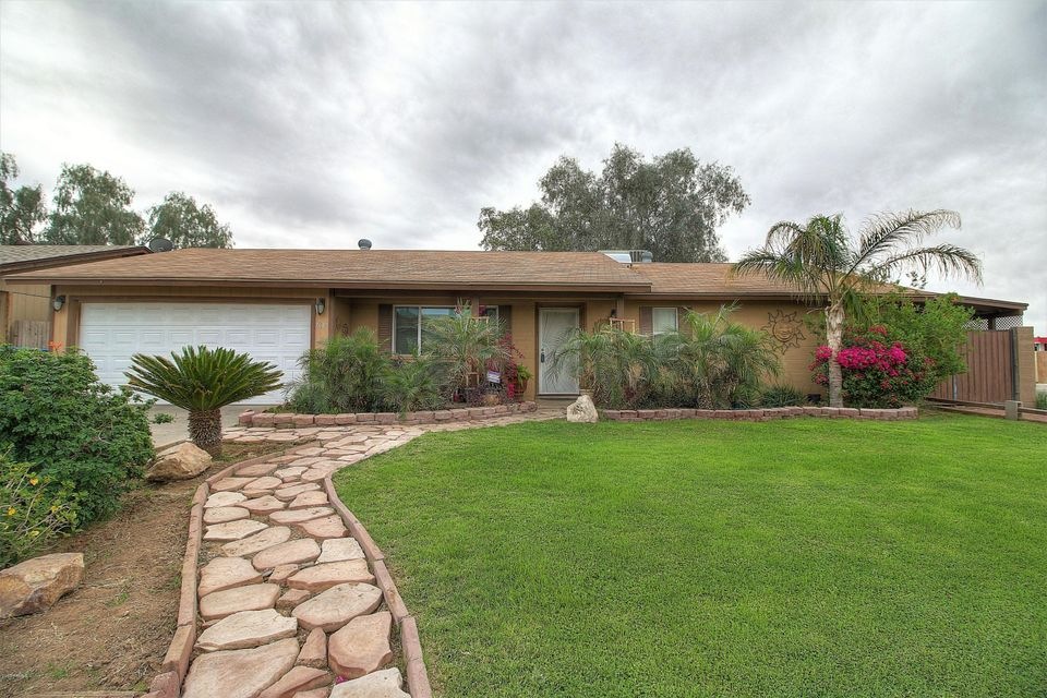 7645 W Devonshire Ave, Phoenix, AZ 85033 - photo 1