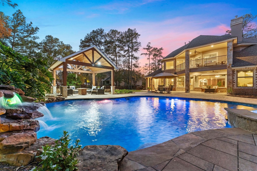 37412 Clubhouse Ln, Magnolia, TX 77355 - photo 1