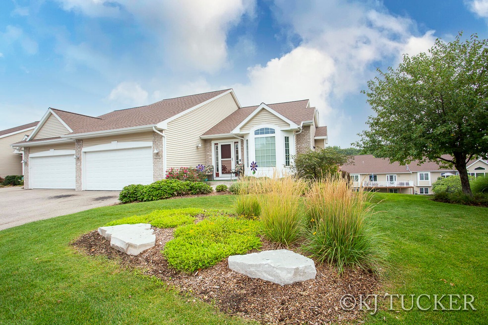 3939 Merrimack Way SE_3
