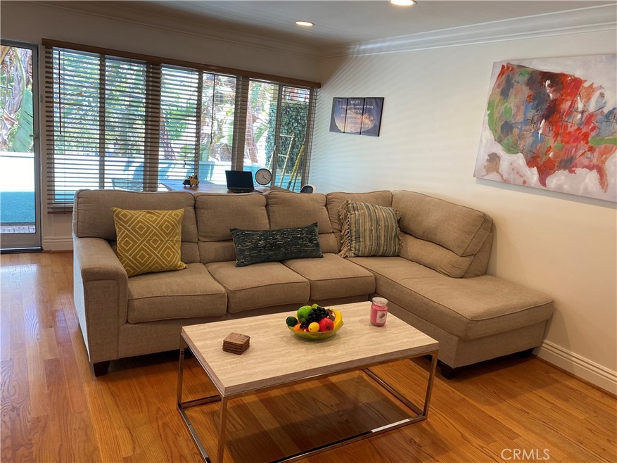 14934 Dickens St unit 12A, Sherman Oaks, CA 91403 - photo 1