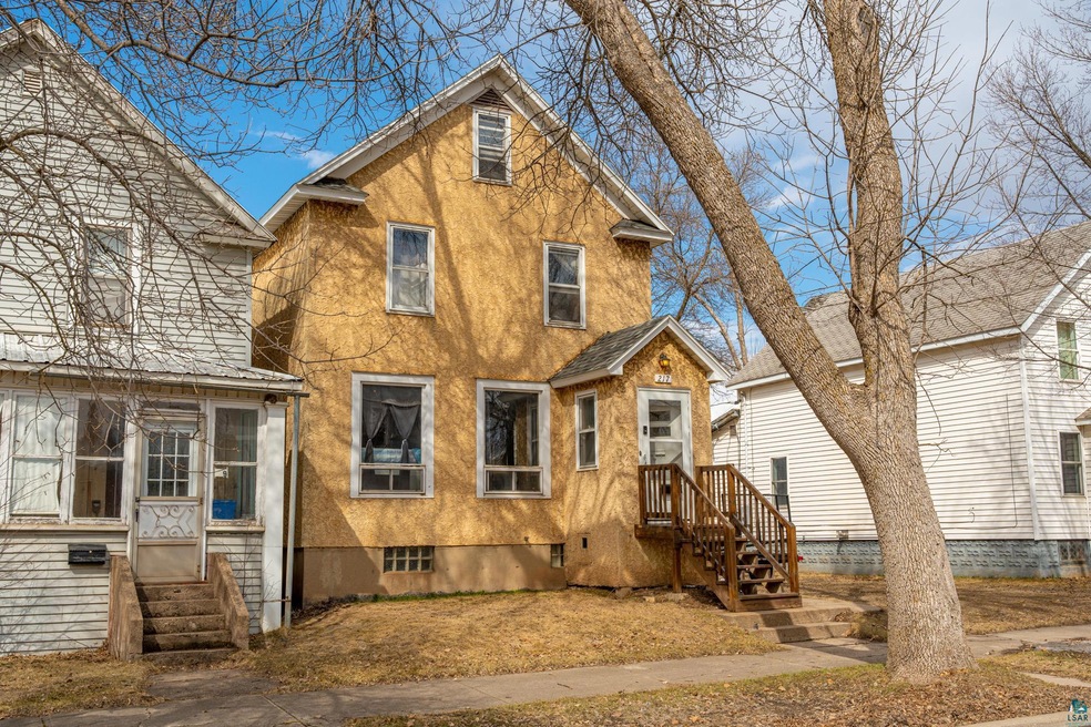 217 3rd St N, Virginia, MN 55792 - photo 1