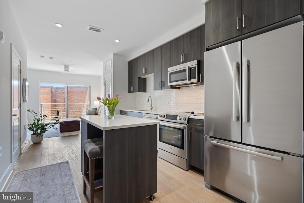 Ontario 17 unit 401, Washington, DC 20009 - photo 1