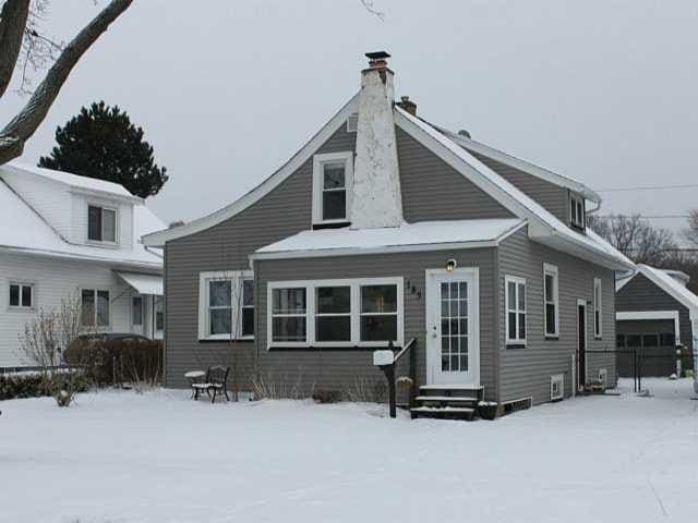 Exterior Front. Welcome Home.  Vinyl Siding, repla