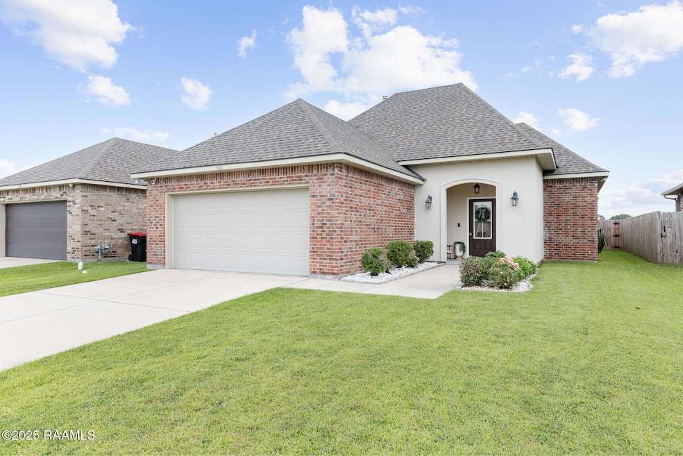 1-web-or-mls-503 Gray Birch Loop-1