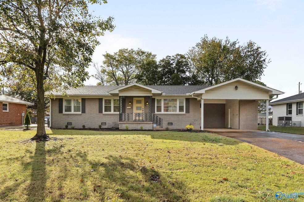 Under Contract $389,000