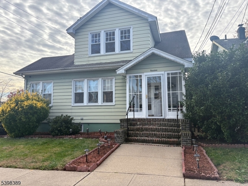 19 Harding St unit 1, Maplewood, NJ 07040 - photo 1