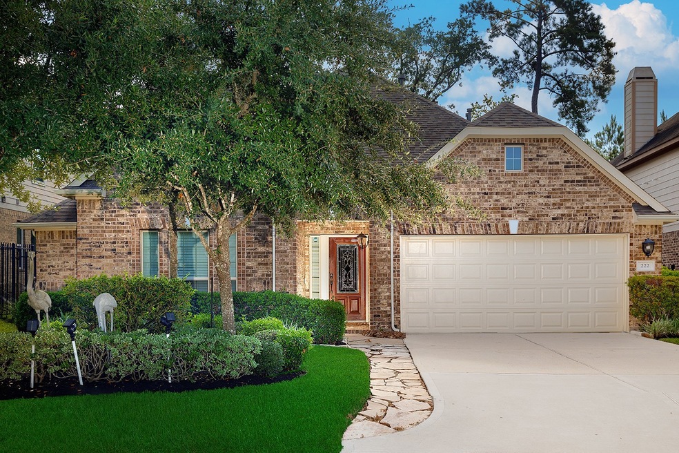 222 Hearthshire Cir, the Woodlands, TX 77354 - photo 1