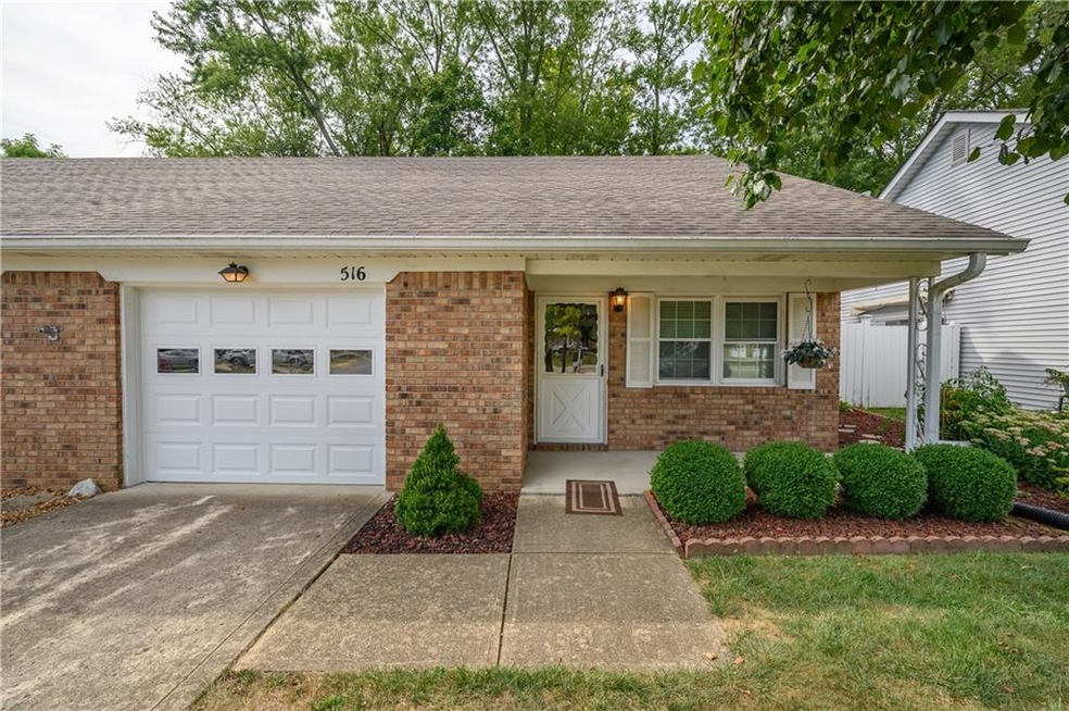 516 Ina Cir, Franklin, IN 46131 - photo 1