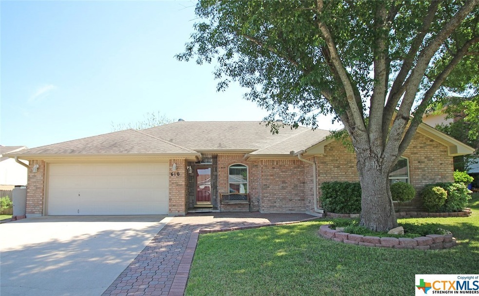 610 Bowen Ave, Copperas Cove, TX 76522 - photo 1