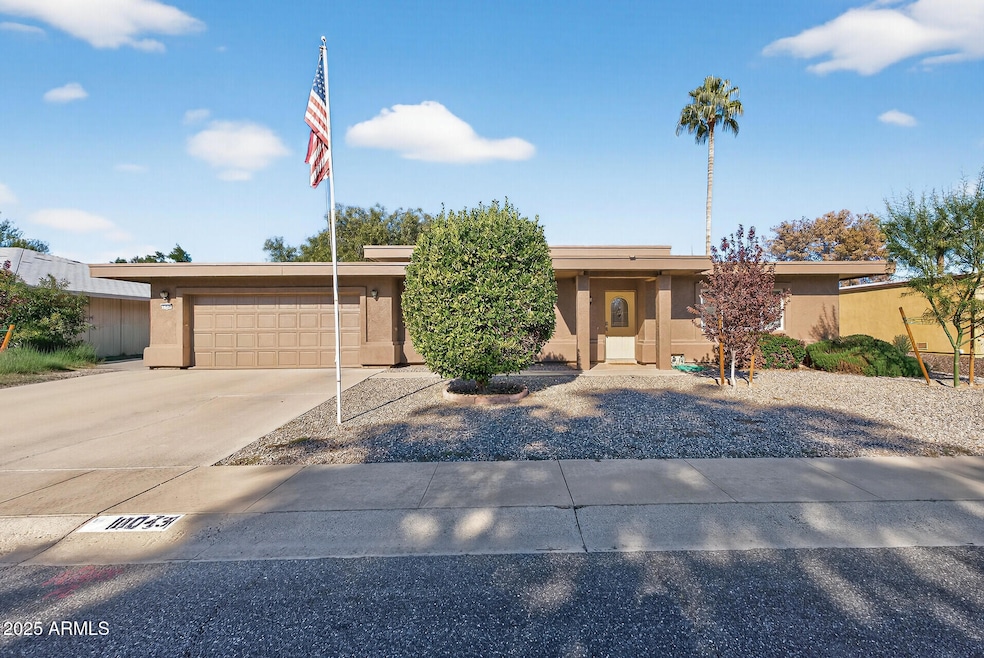 11034 W Crestbrook Dr, Sun City, AZ 85351 - photo 1