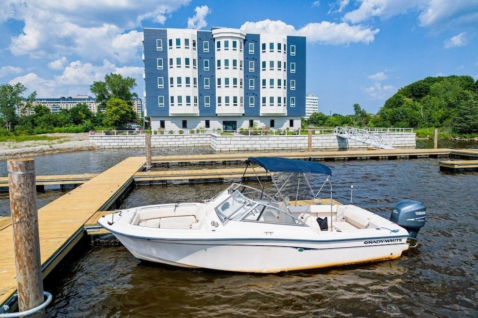 60 Newbury St unit 3, Quincy, MA 02171 - photo 1