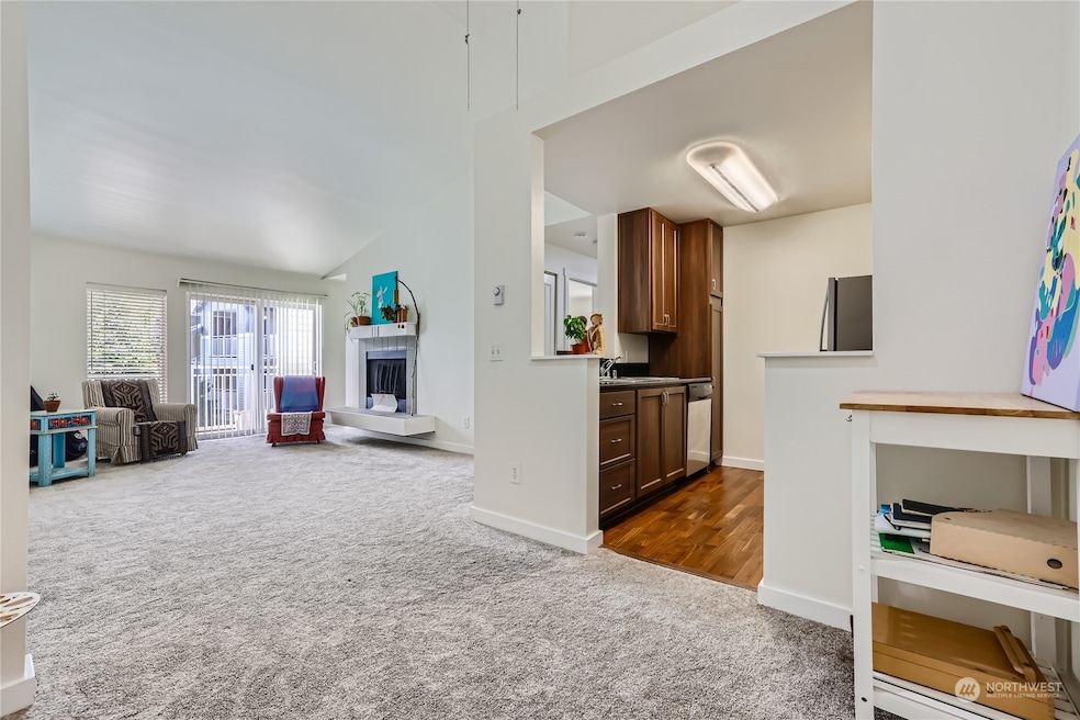 12303 Harbour Pointe Blvd unit V304, Mukilteo, WA 98275 - photo 1