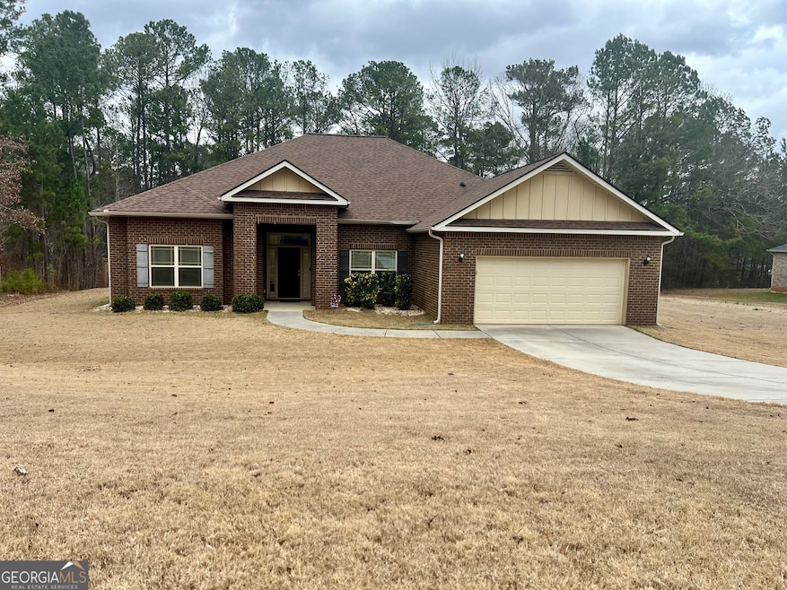 1021 Yorkshire Dr, Griffin, GA 30223 - photo 1