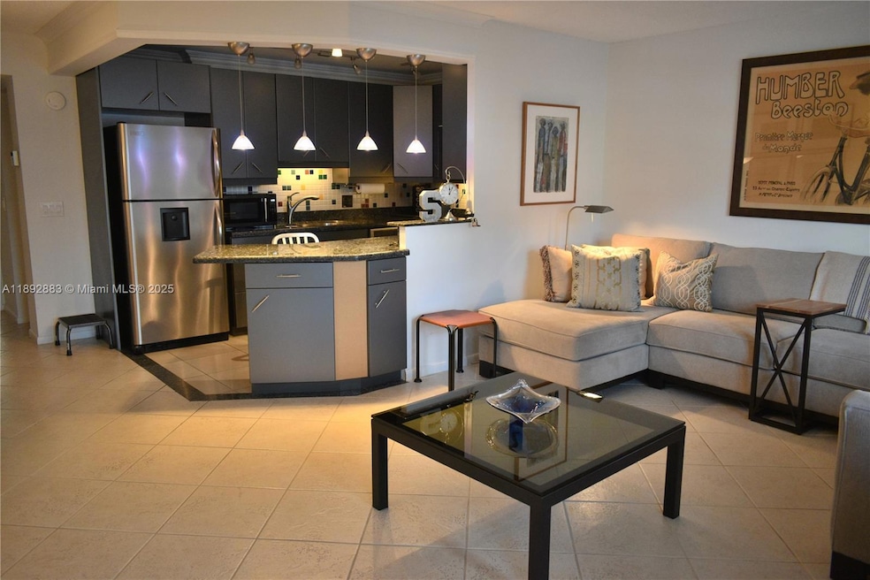 2011 Cornwall E unit A, Boca Raton, FL 33434 - photo 1