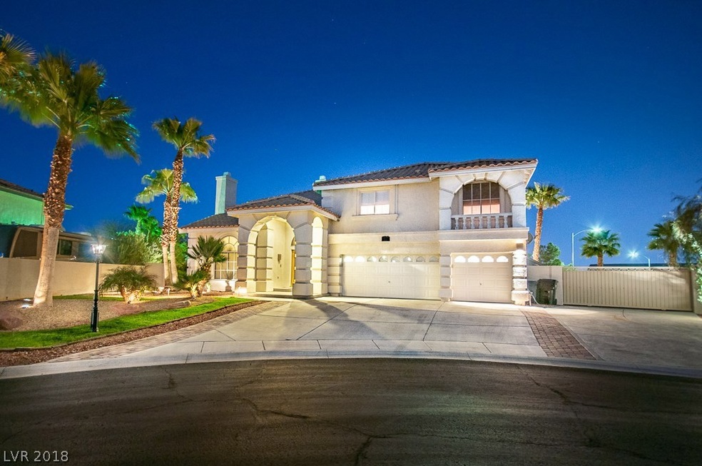 Last home on Cul De Sac!  Largest lot!