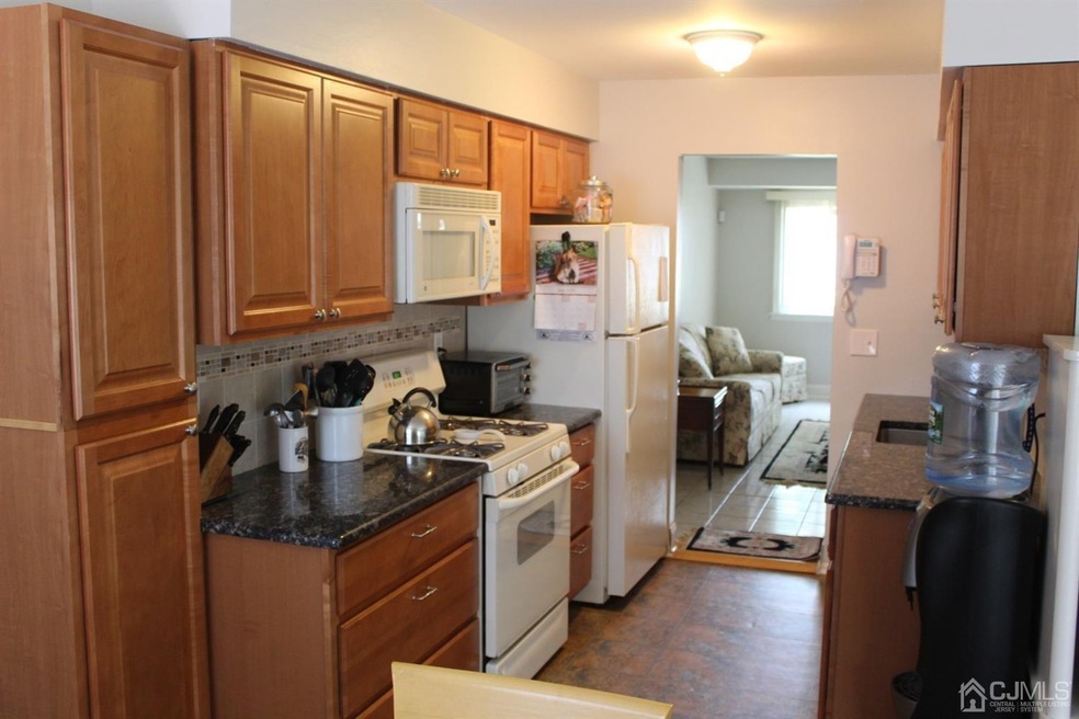 extra cabinet space in kitchen
