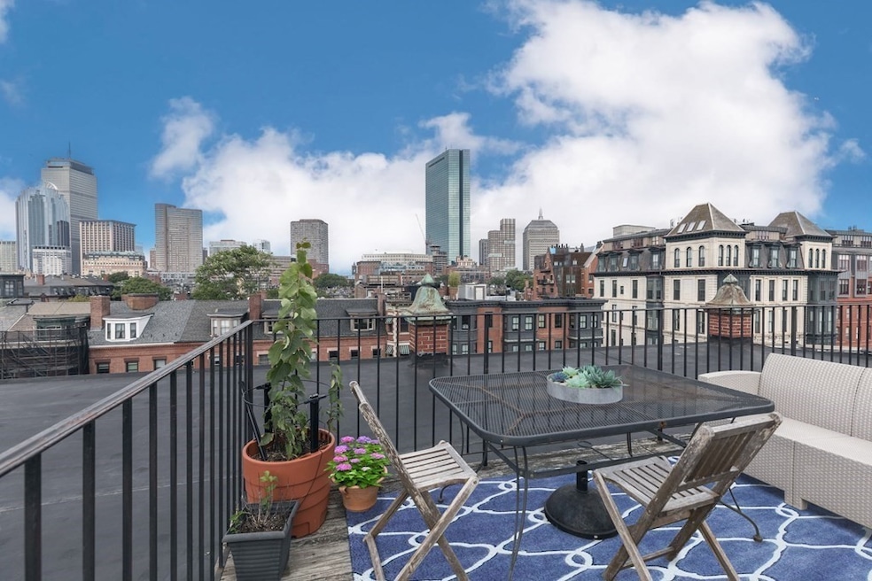 574-580 Tremont St unit 1, Boston, MA 02118 - photo 1