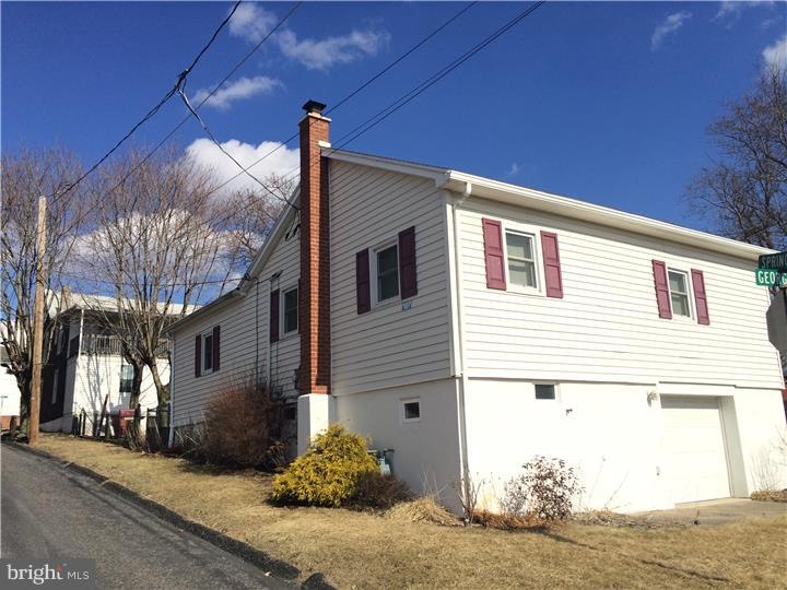 300 George St, Ashland, PA 17921 - photo 1