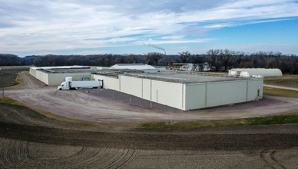 391 Old Hwy 12 W, Ortonville, MN 56278 - photo 1