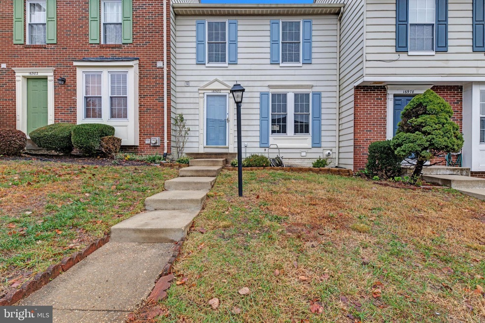 16980 Monmouth Ct, Dumfries, VA 22026 - photo 1