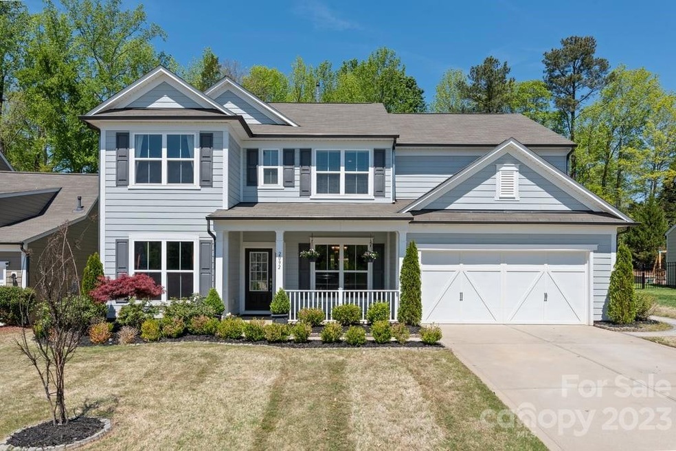 2092 Angel Oak Dr, Fort Mill, SC 29715 - photo 1