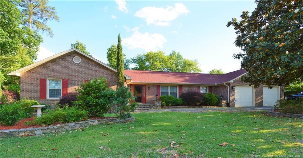 510 Dandridge Dr, Fayetteville, NC 28303 - photo 1