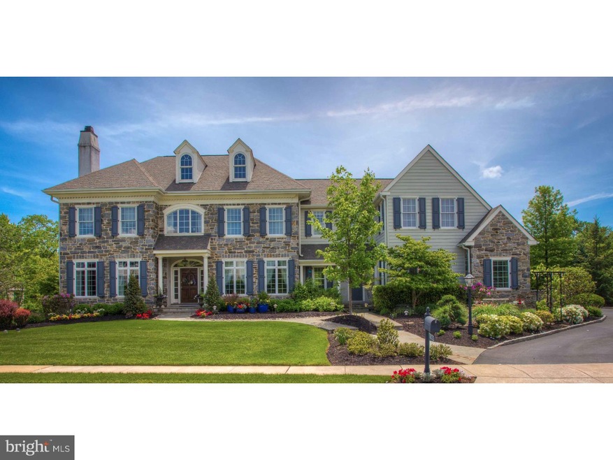 1033 Whitegate Rd, Wayne, PA 19087 - photo 1