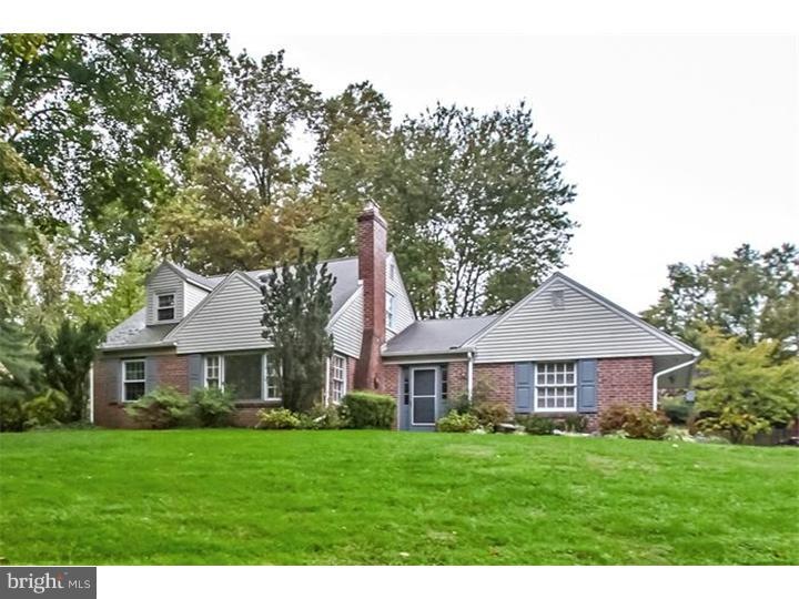 415 Osborne Ln, Wallingford, PA 19086 - photo 1