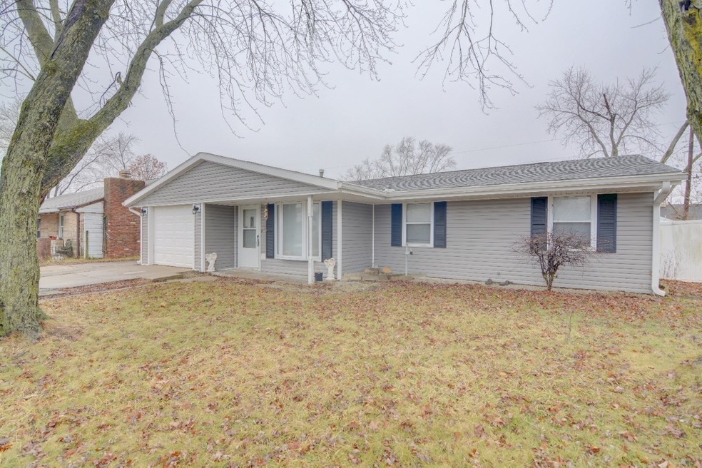 1712 Cherry Hill Ln, Kokomo, IN 46902 - photo 1