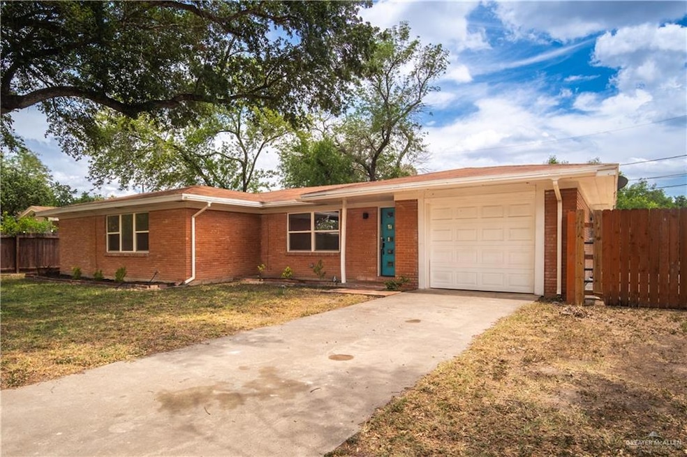 For Rent $1,600/month