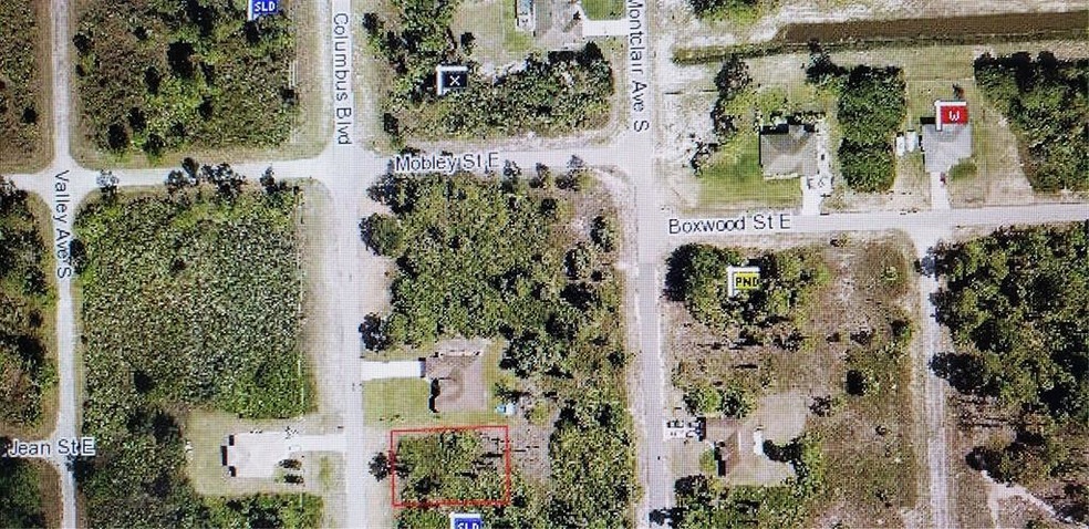 637 Columbus Blvd S, Lehigh Acres, FL 33974 - photo 1