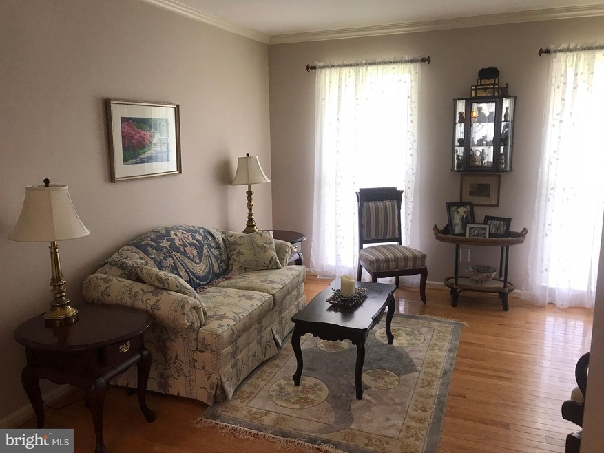 8 Sir Barton Ct, Newark, DE 19702 - photo 1