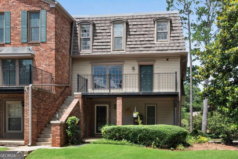 3091 Colonial Way unit J3, Atlanta, GA 30341 - photo 1