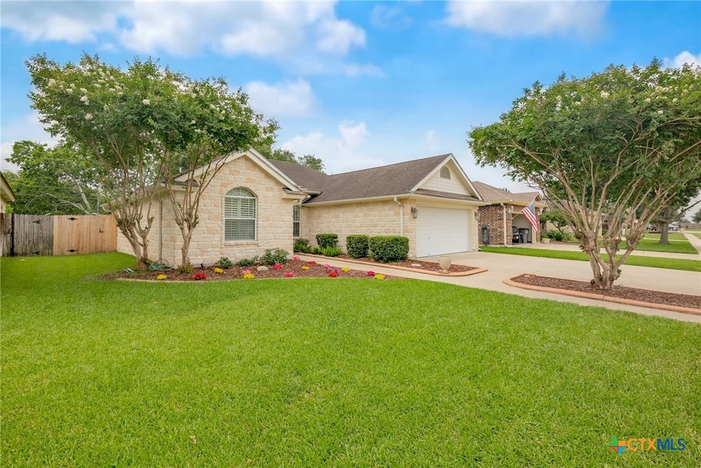 For Sale $334,900 • Co-Listing Agent
