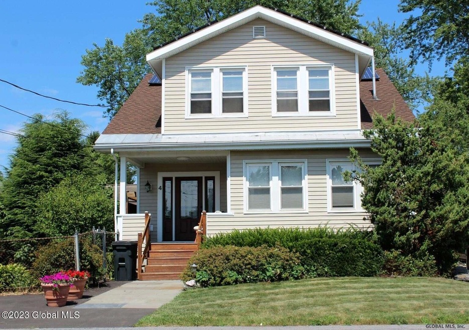 4 Michigan Ave unit 2, Rensselaer, NY 12144 - photo 1