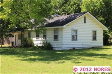 Great Home on Large corner lot