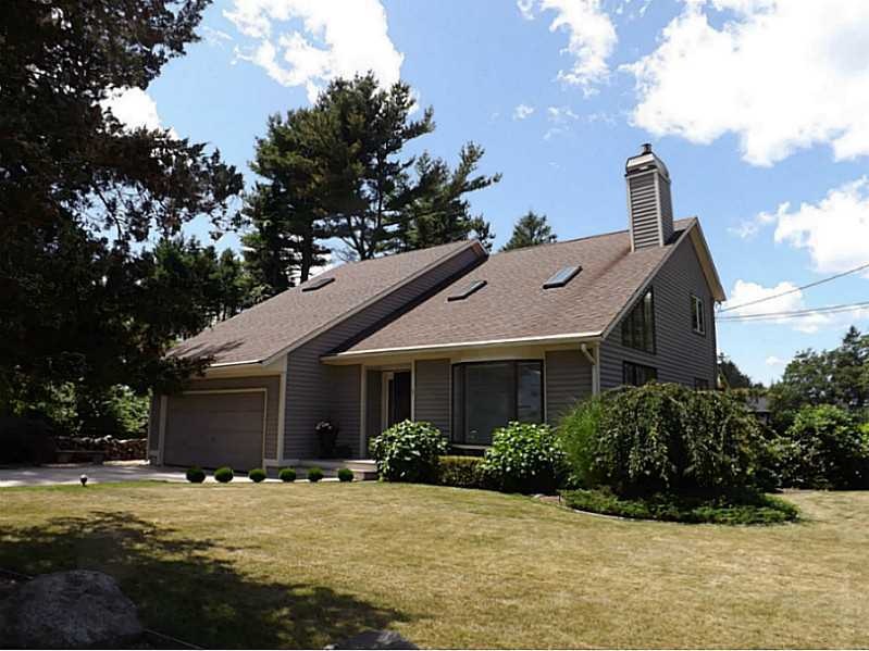 1 Helm St, Jamestown, RI 02835 - photo 1