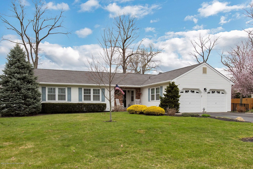 17 Rozlyn Court