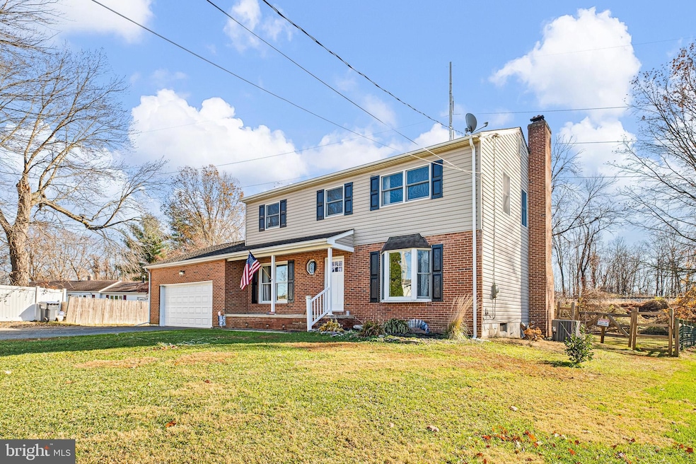 2002 Cunningham Rd, Wilmington, DE 19808 - photo 1