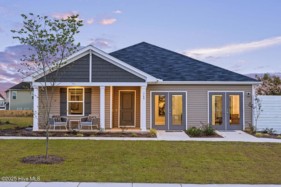 1148 Garland Lake Cir Sw SW, Supply, NC 28462 - photo 1