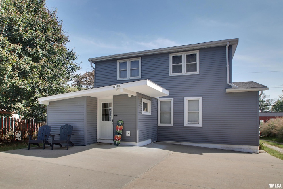 1715 N 24th St, Quincy, IL 62301 - photo 1