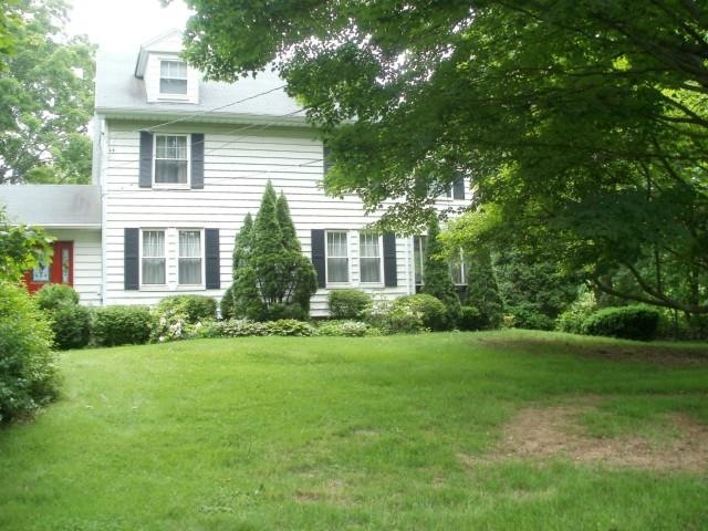 3010 Nichols Ave, Trumbull, CT 06611 - photo 1