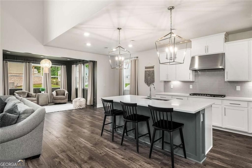 135 Aspen Hall Dr, Holly Springs, GA 30115 - photo 1