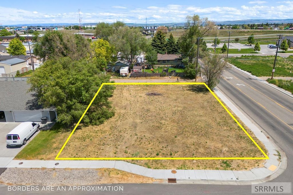 For Sale $229,000 • Co-Listing Agent