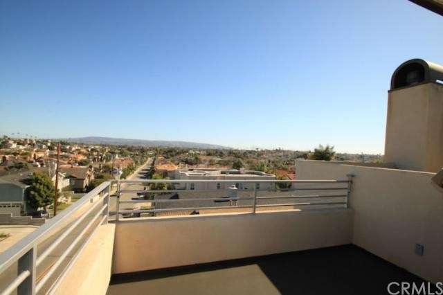 Outrageous city lights and Palos Verdes views from